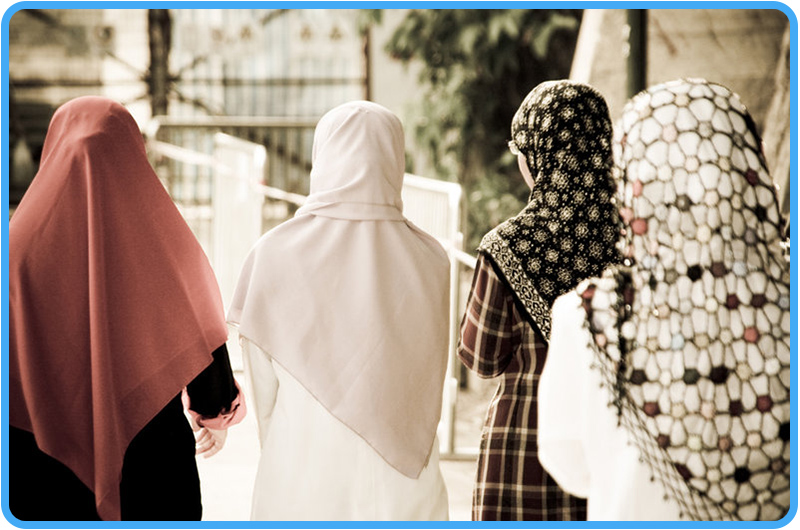 
                                                العقيدة والإعجاز - مقومات التكليف -  الدرس : 27 - الشهوة -13- شهوة الجنس -2- تعرية المرأة مسلك شيطاني والتستر مسلك رحماني